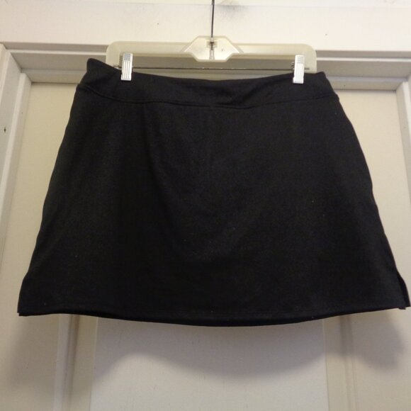 TRANQUILITY SWEET BLACK MINI SKORT L - Picture 2 of 3